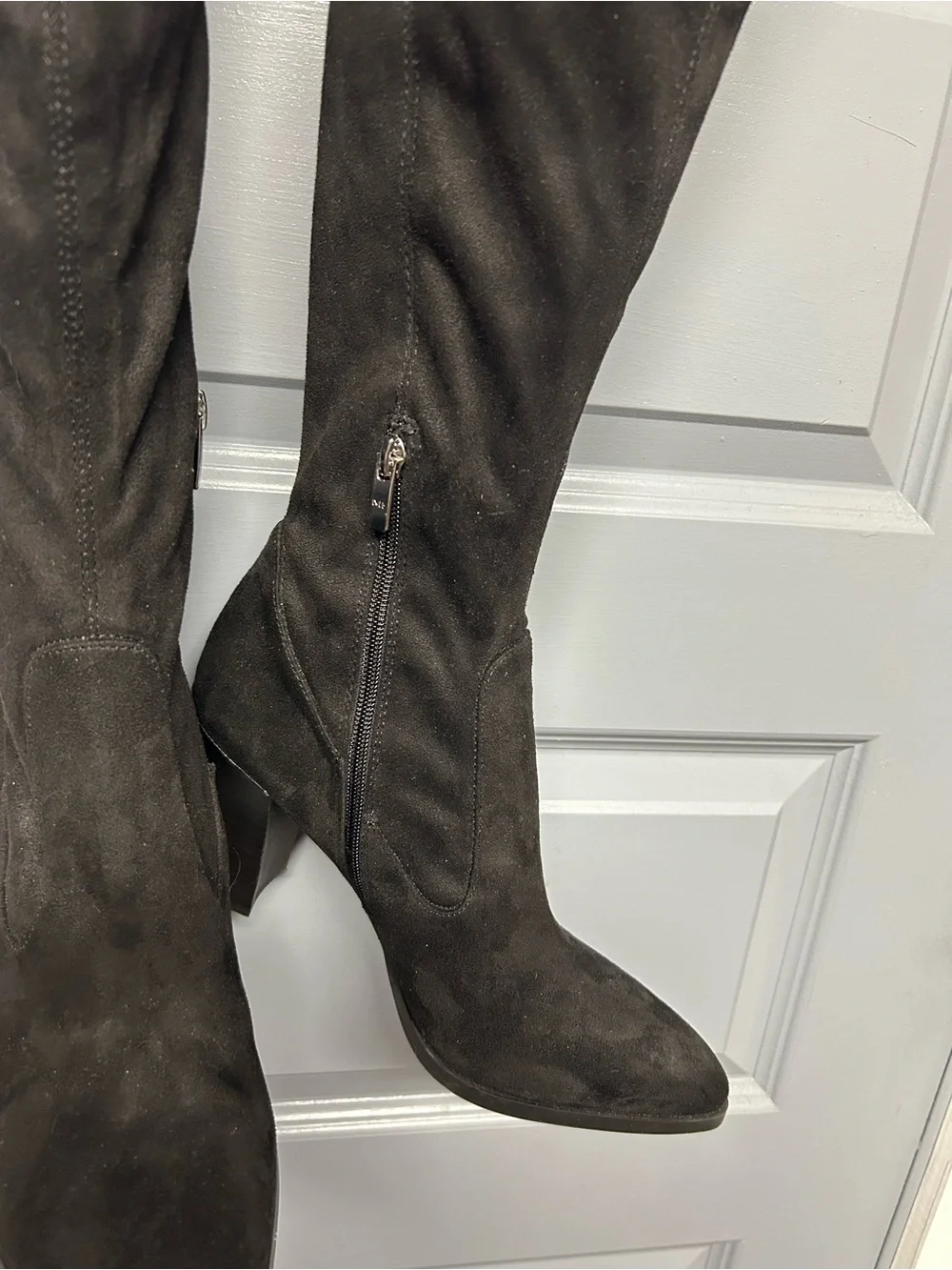 MARC FISHER YACINDA Over the knee black faux suede chunk 4”  heel boots. Size 10